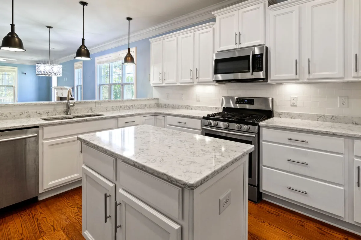 Filth & Squalor Cleanup in Hicksville, NY